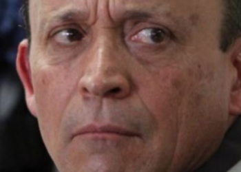 Tribunal condenó a Santiago Uribe por homicidio y concierto para delinquir